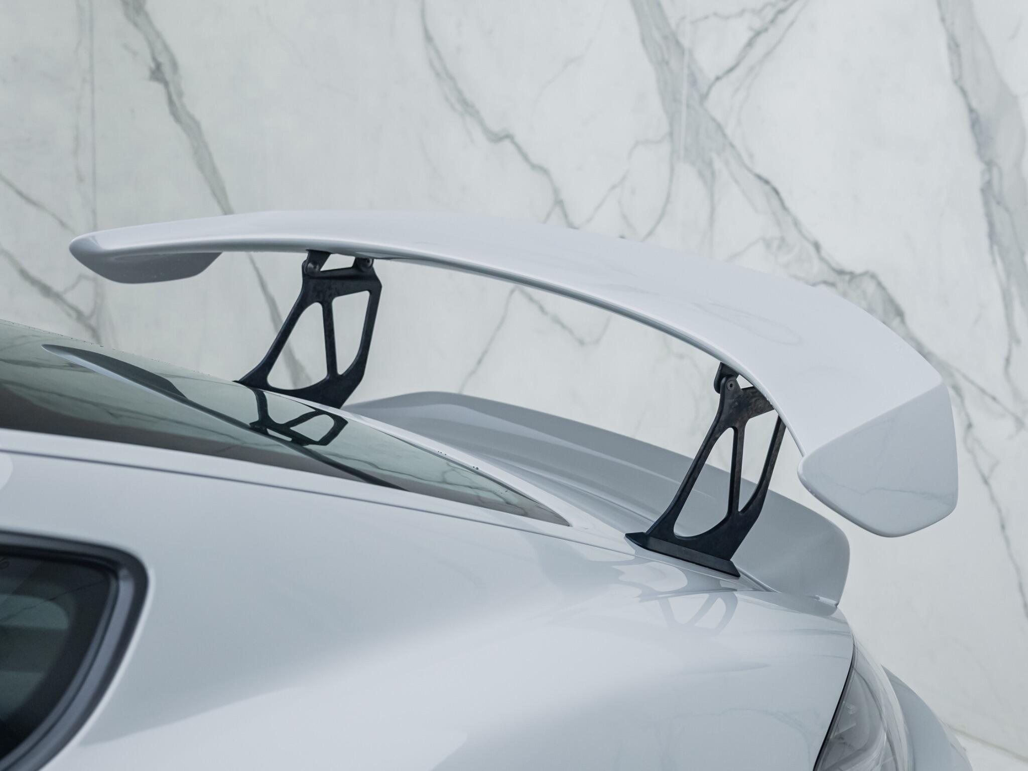 Porsche Cayman view 32