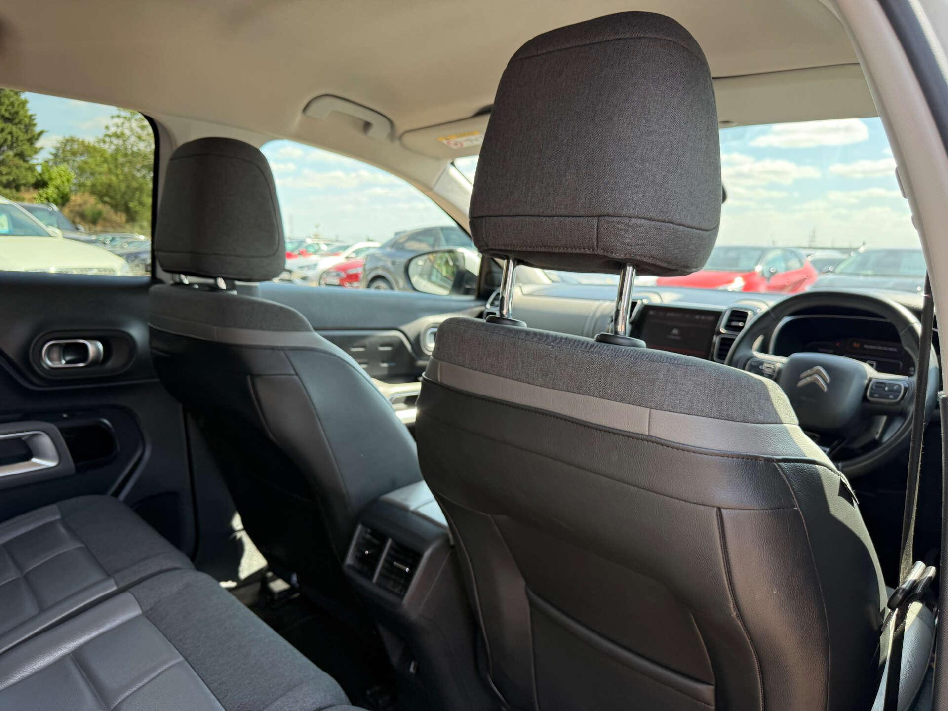 Citroen C5 Aircross view 57