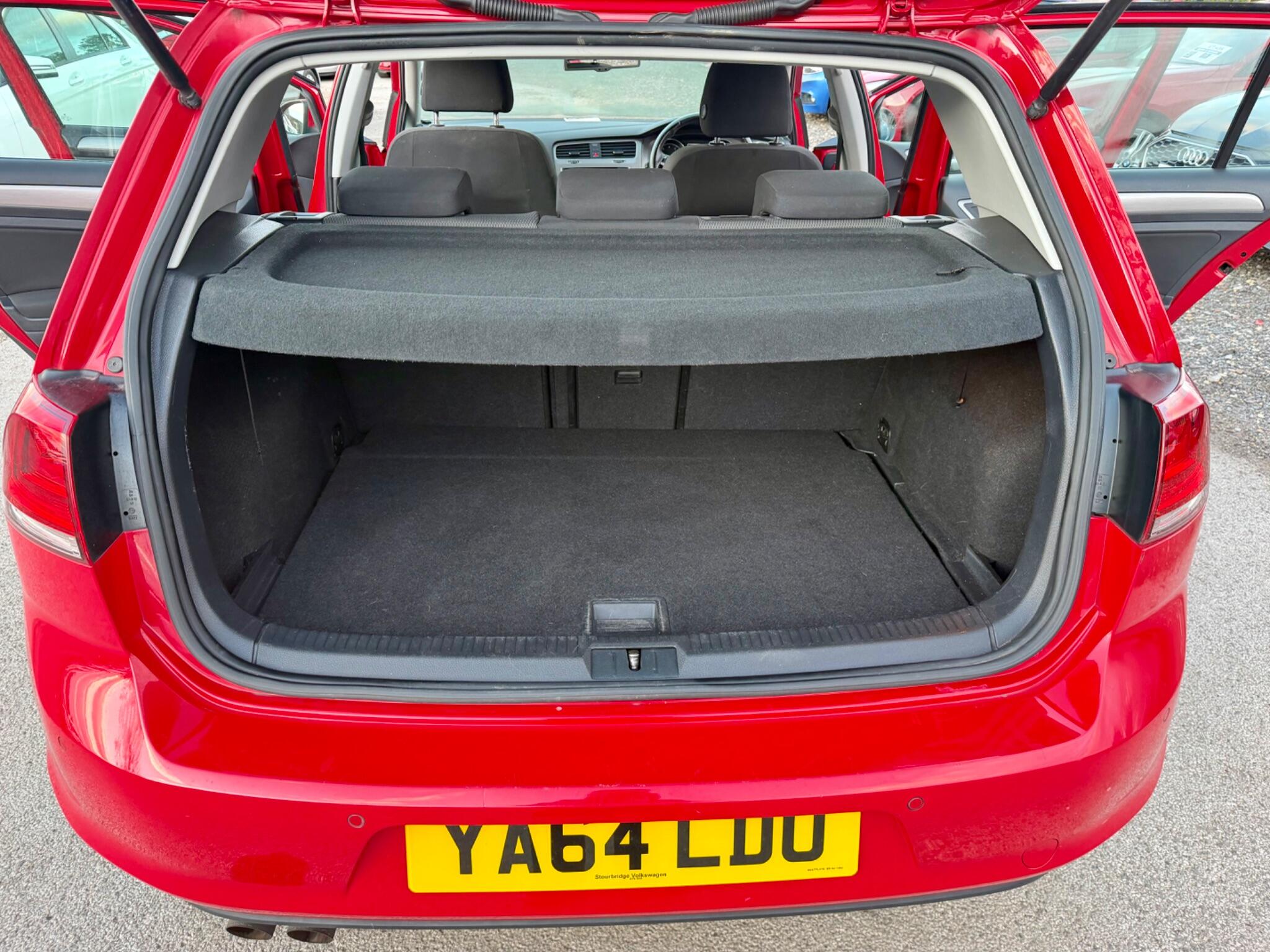 Volkswagen Golf view 53