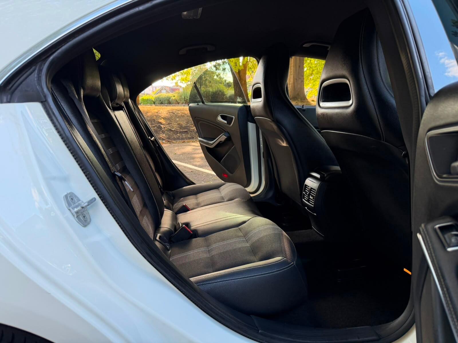 Mercedes-Benz CLA view 15