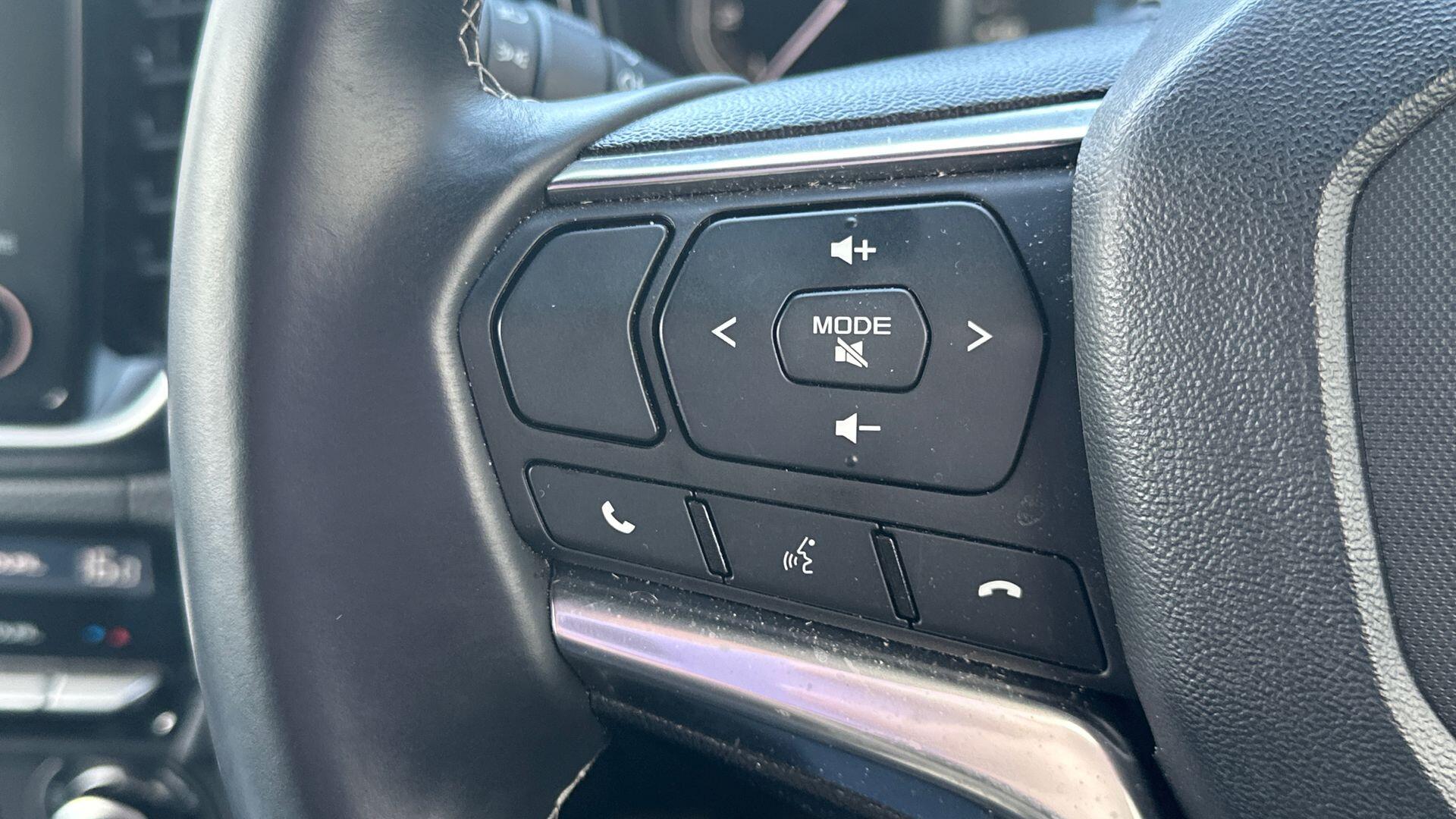Isuzu D-Max view 15
