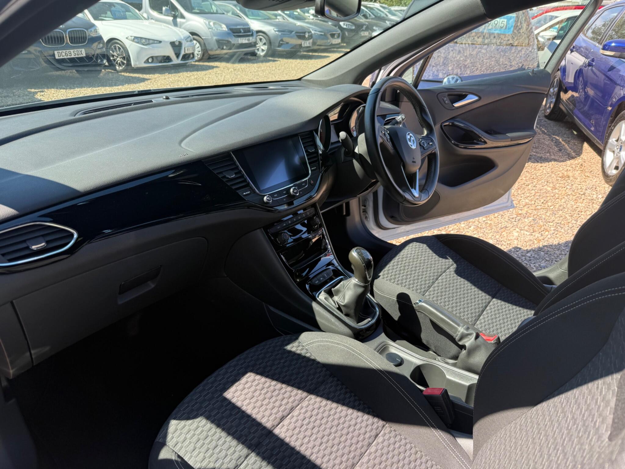 Vauxhall Astra view 12