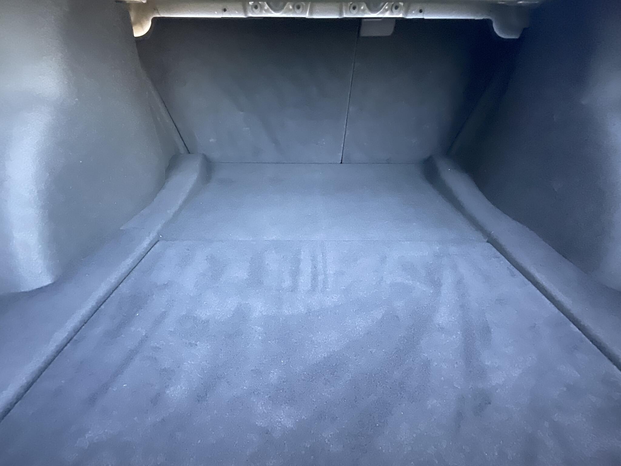Tesla Model 3 view 36