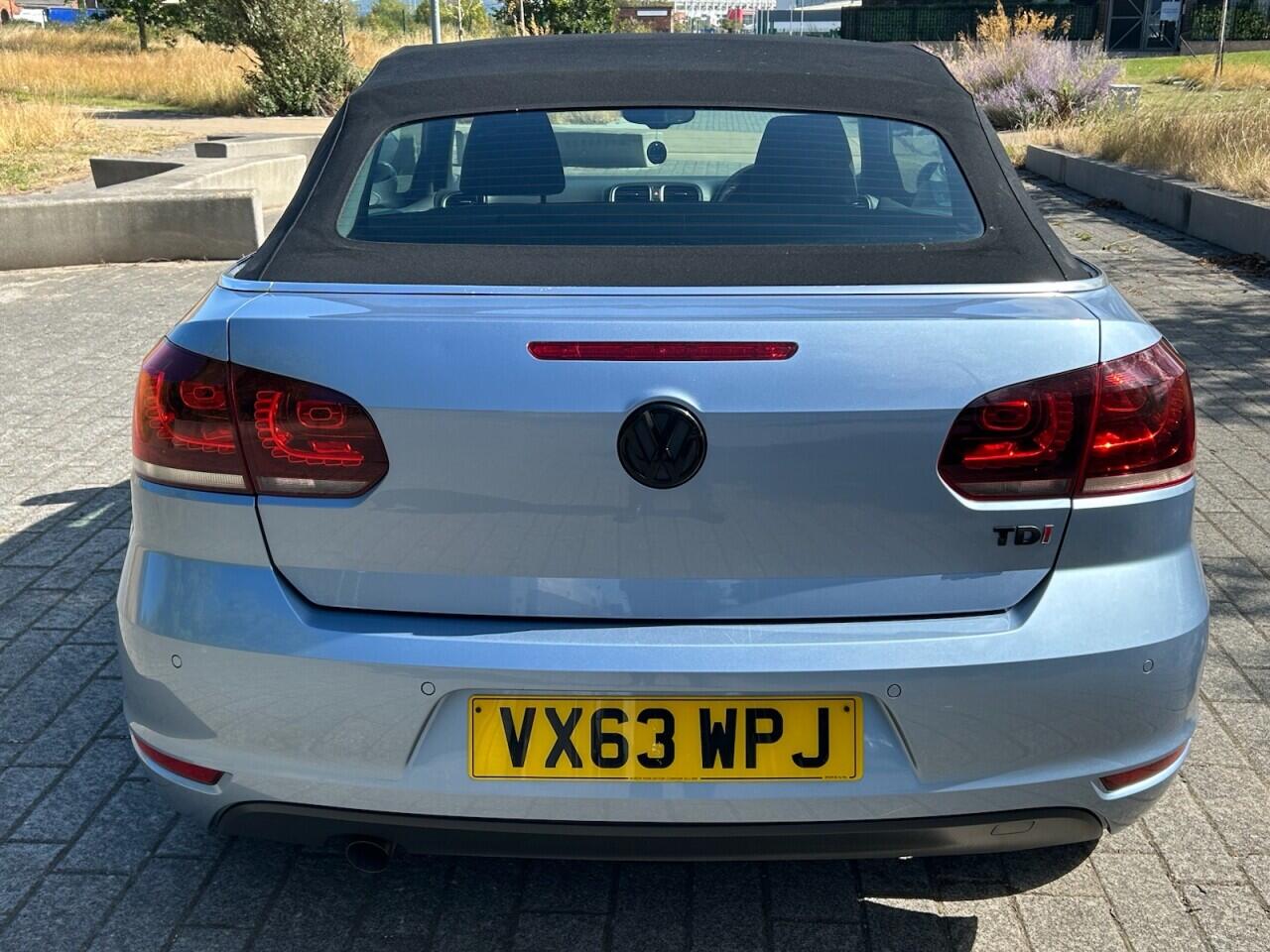 Volkswagen Golf view 20