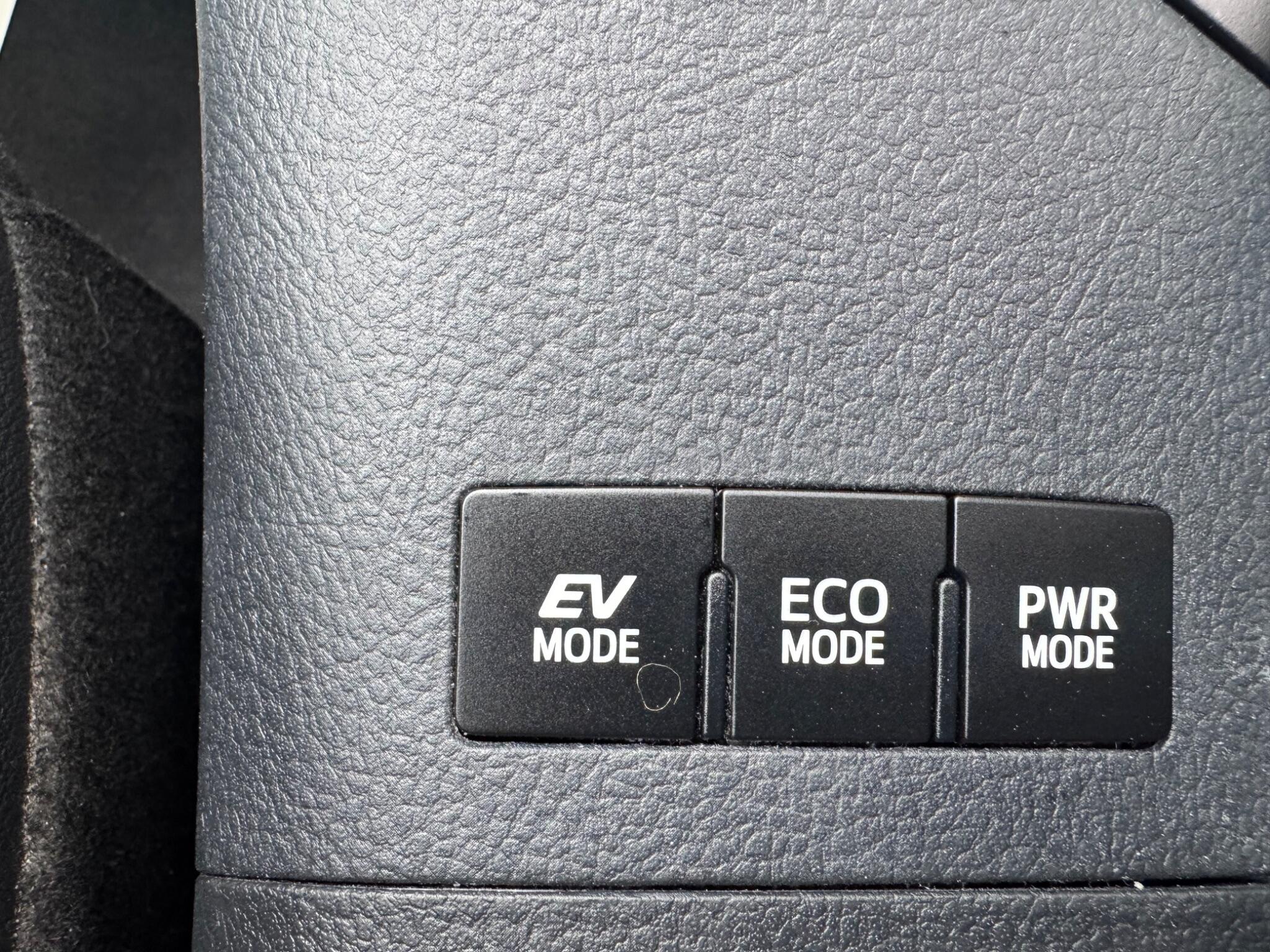 Toyota Auris view 19