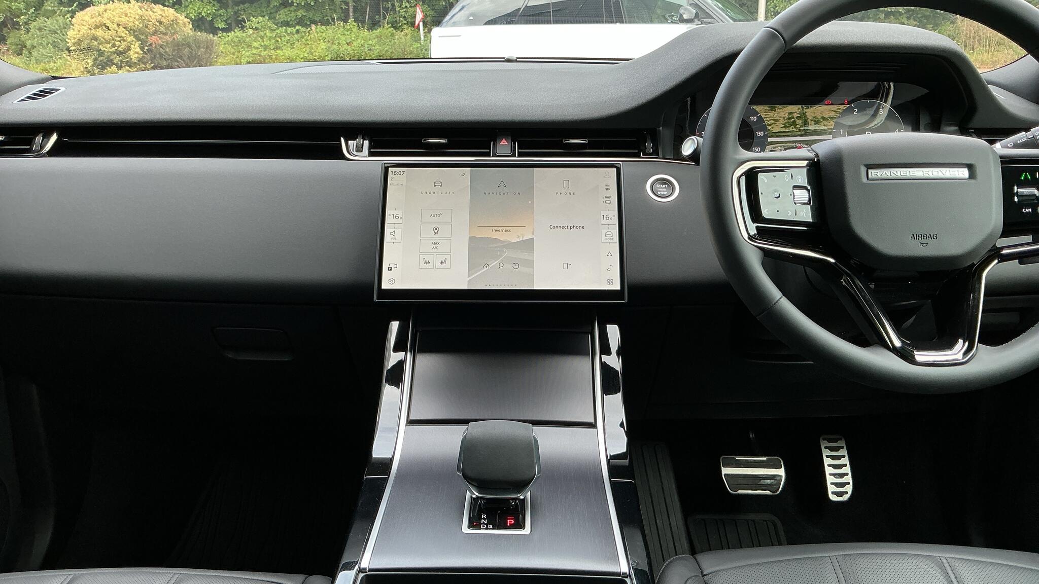 Land Rover Range Rover Evoque view 14