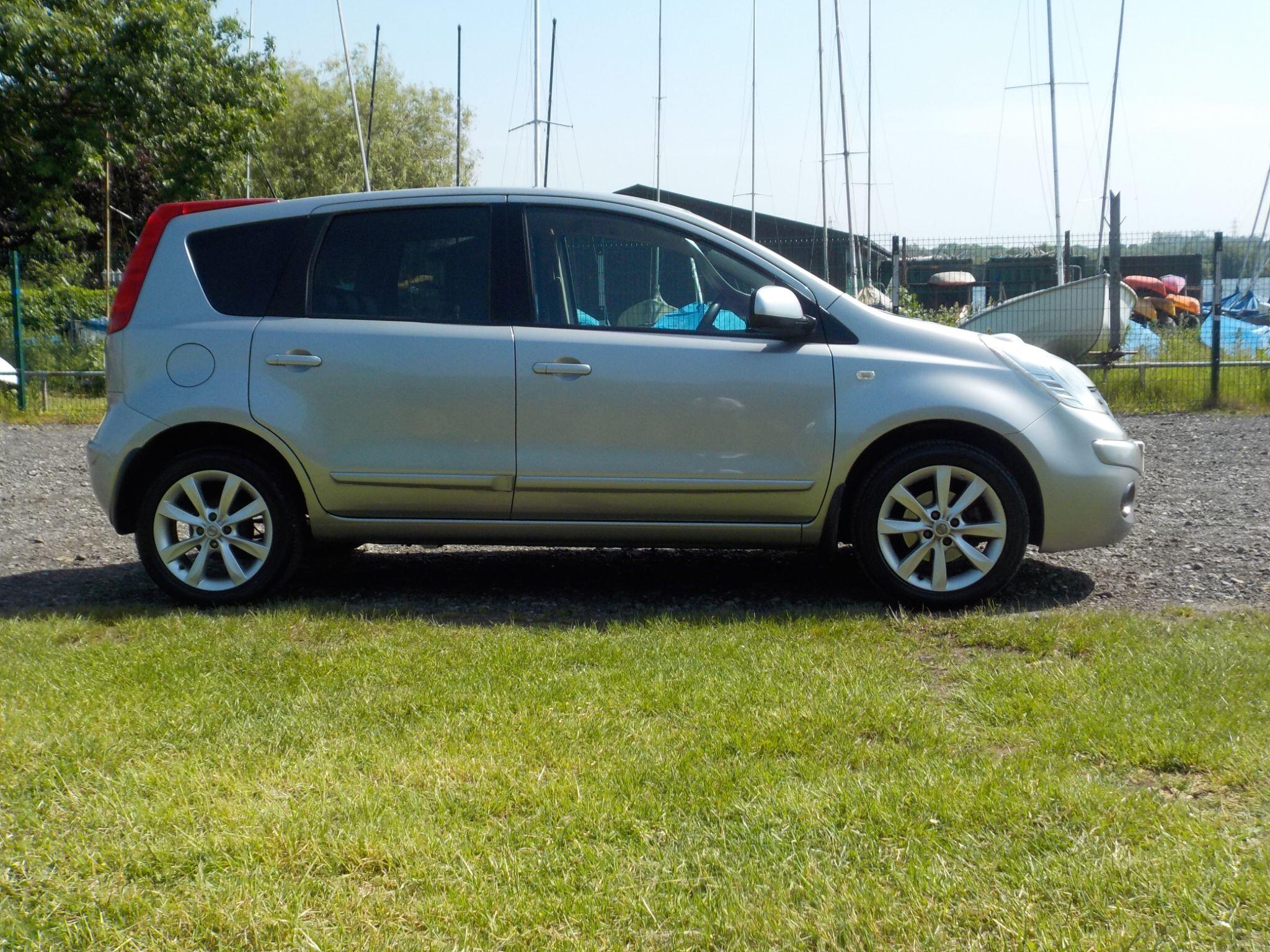 Nissan Note 1.6 16V Tekna Auto Euro 4 5dr