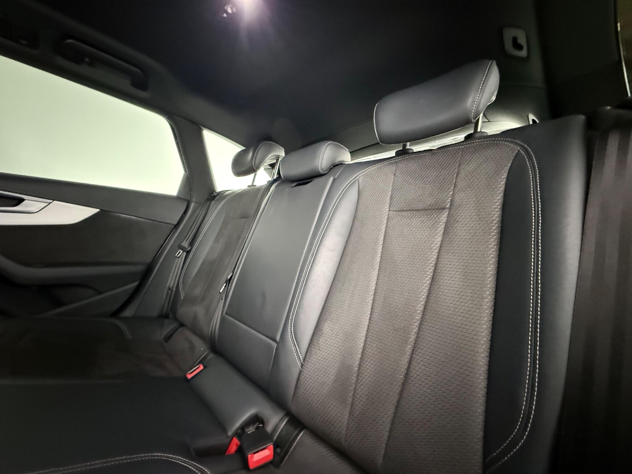 Audi A4 view 33