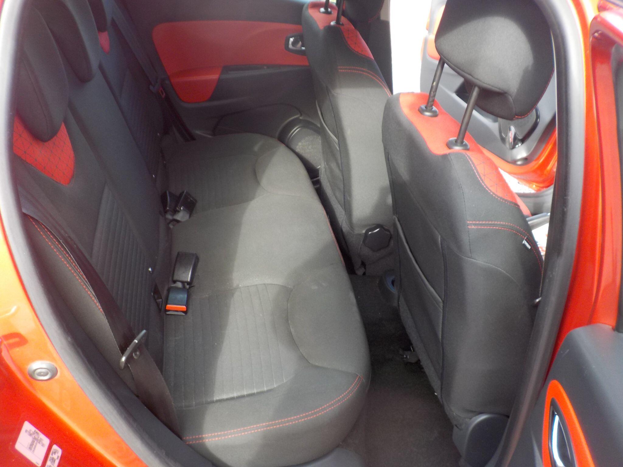 Renault Clio 1.5 dCi Dynamique S MediaNav Euro 5 (s/s) 5dr
