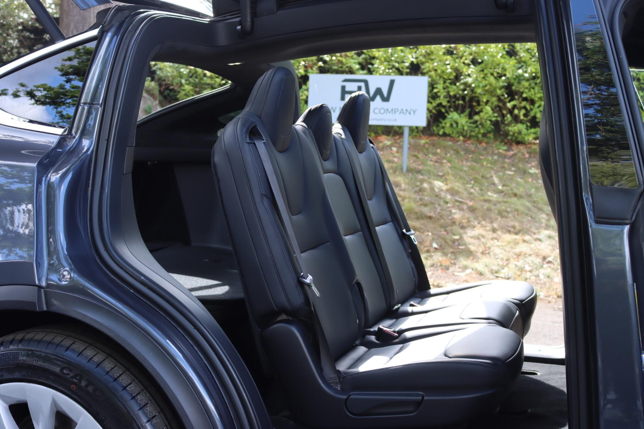 Tesla Model X view 39