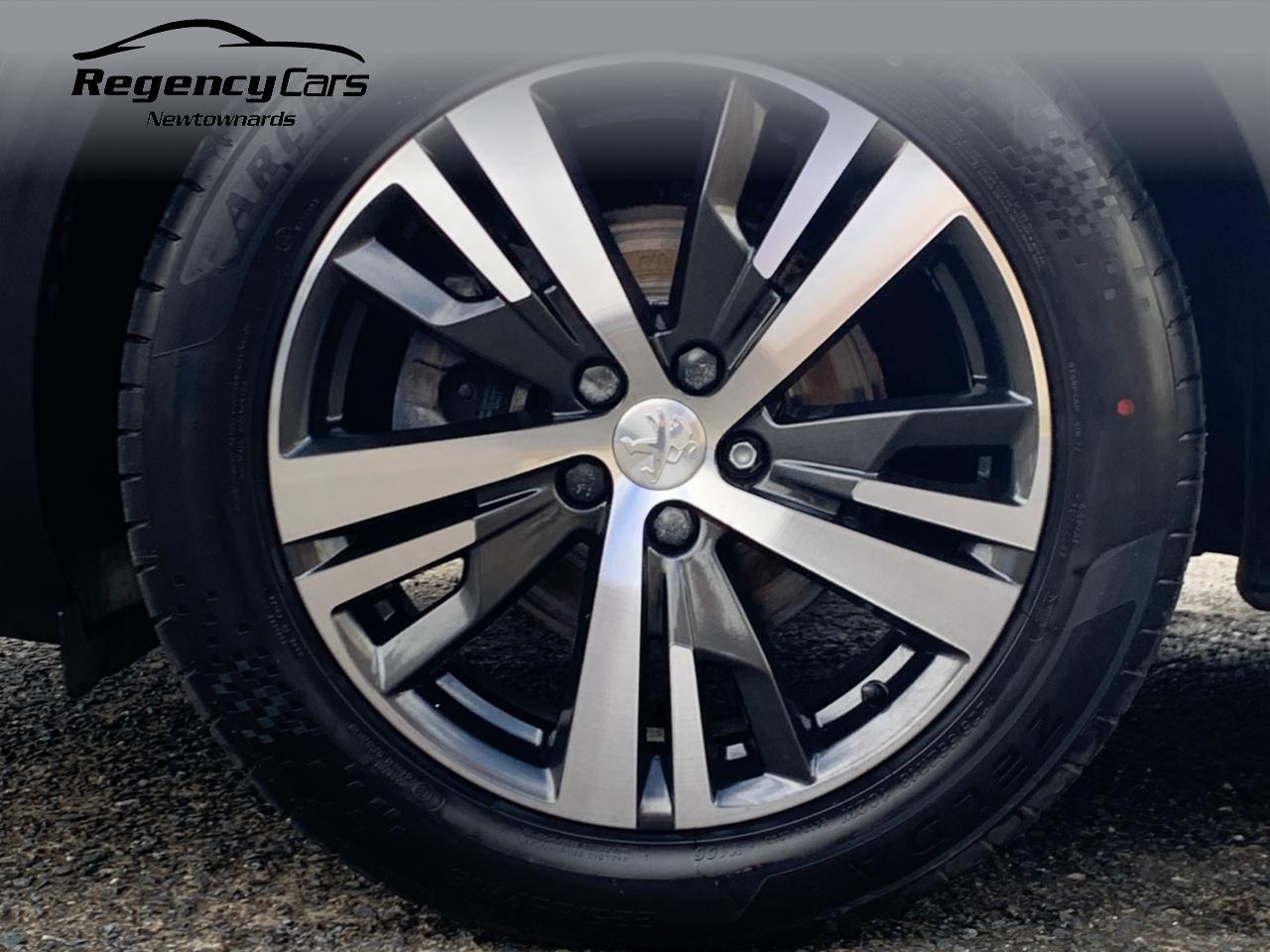 Peugeot 5008 view 32