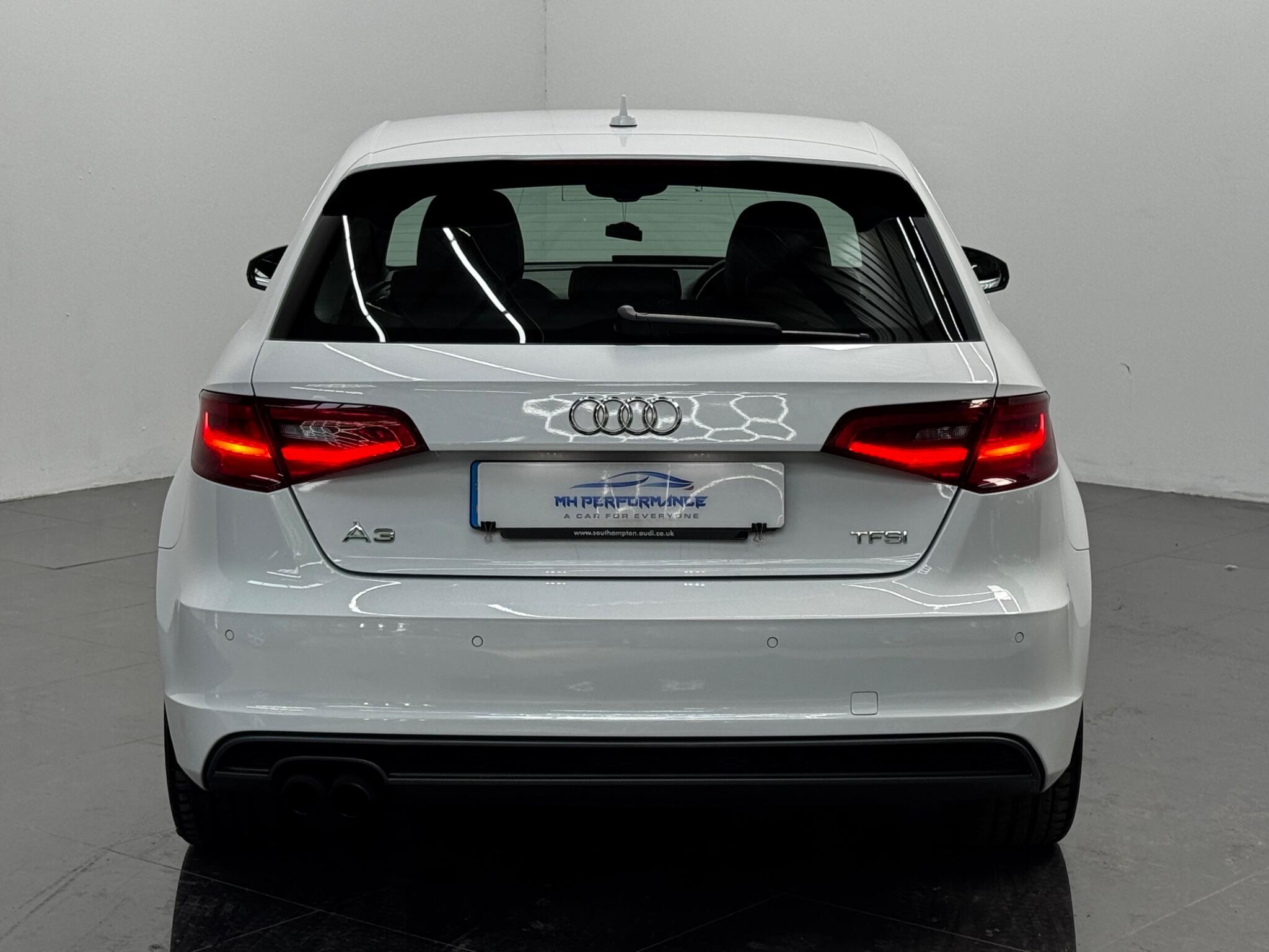 Audi A3 view 57
