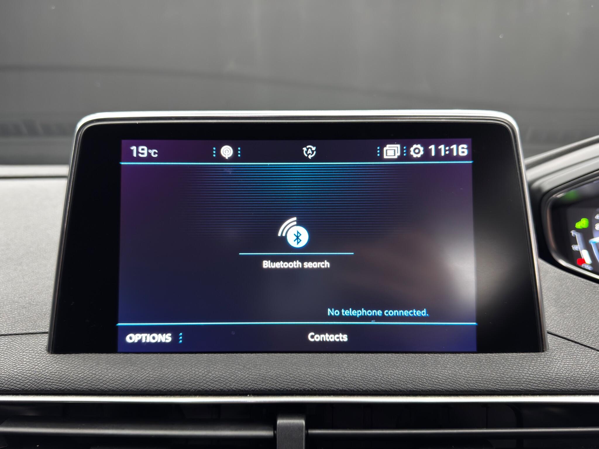 Peugeot 3008 view 34