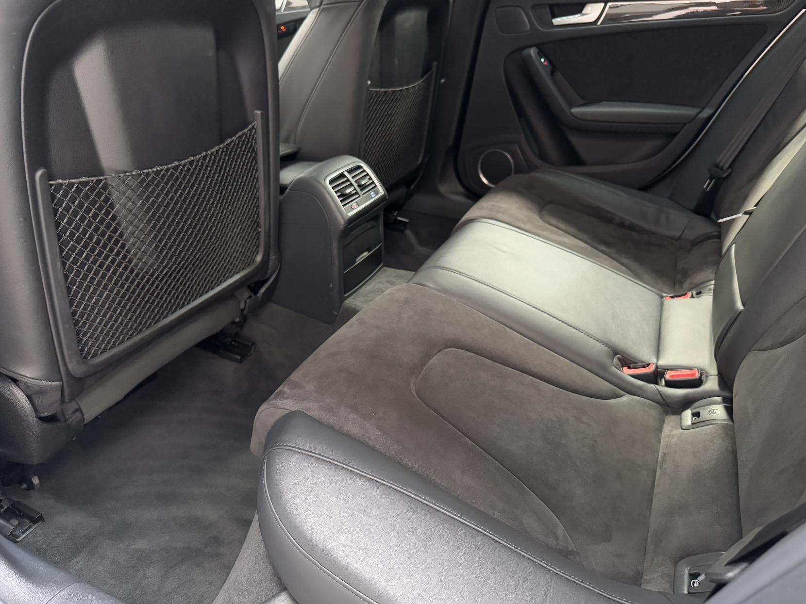 Audi S4 Avant view 49