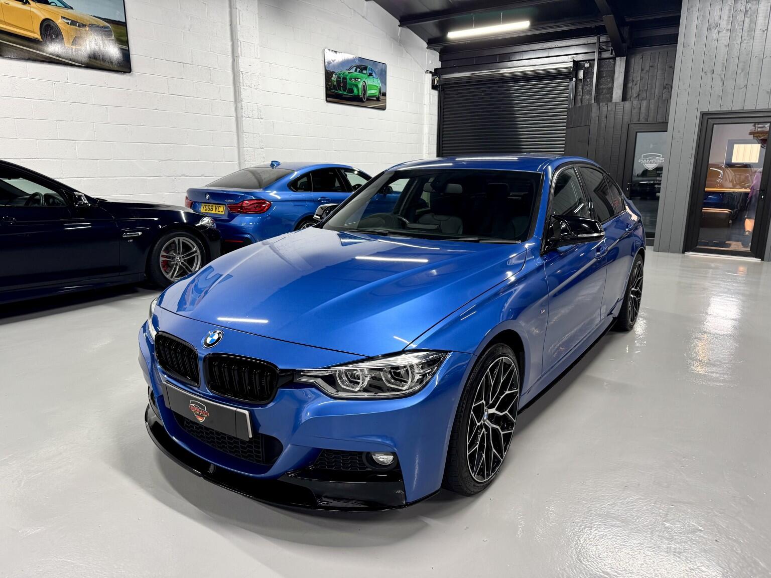 BMW 3 Series view 16