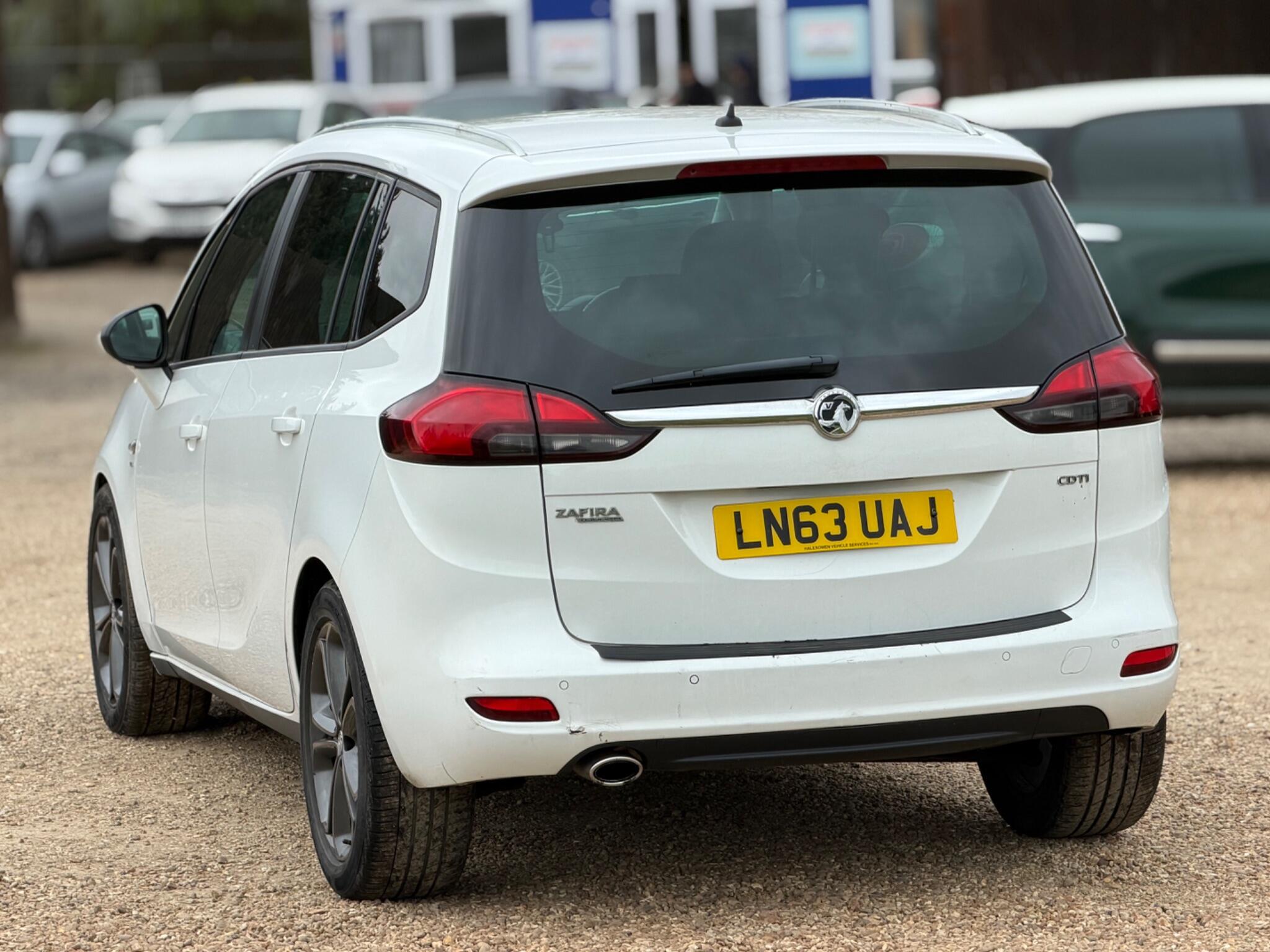 2013 Vauxhall Zafira Tourer 2.0 CDTi SRi Euro 5 5dr image 8