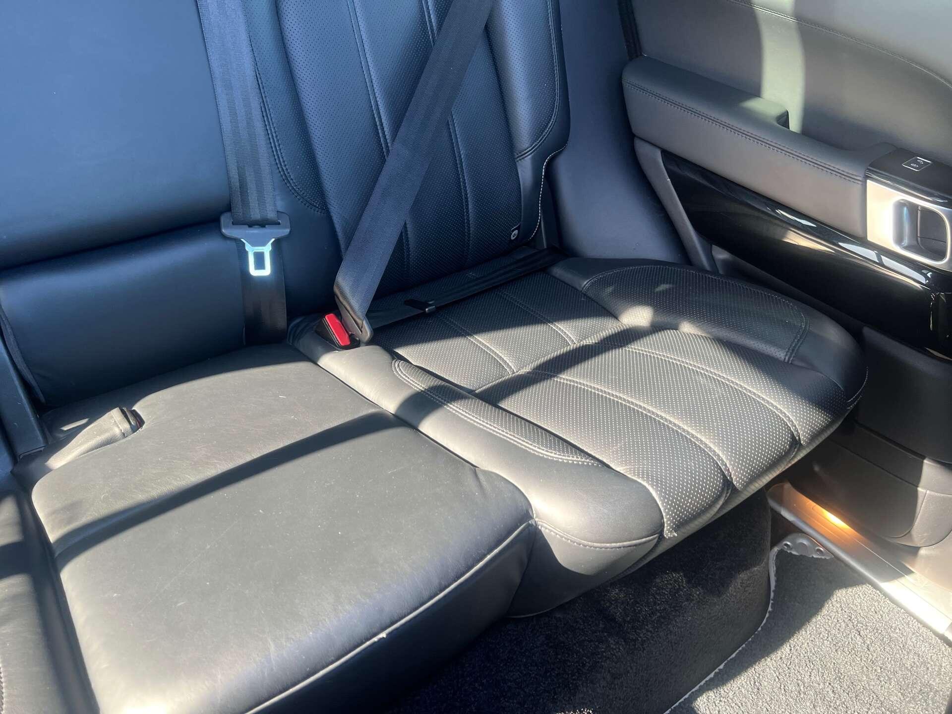 Land Rover Range Rover view 38
