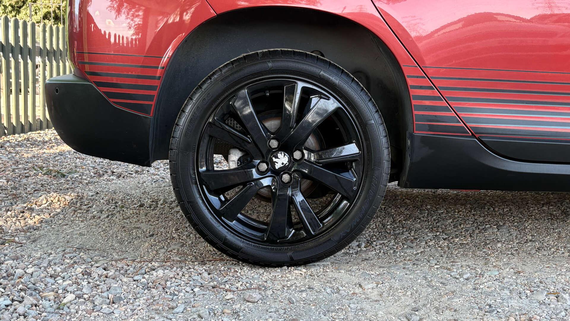 Peugeot 2008 view 34