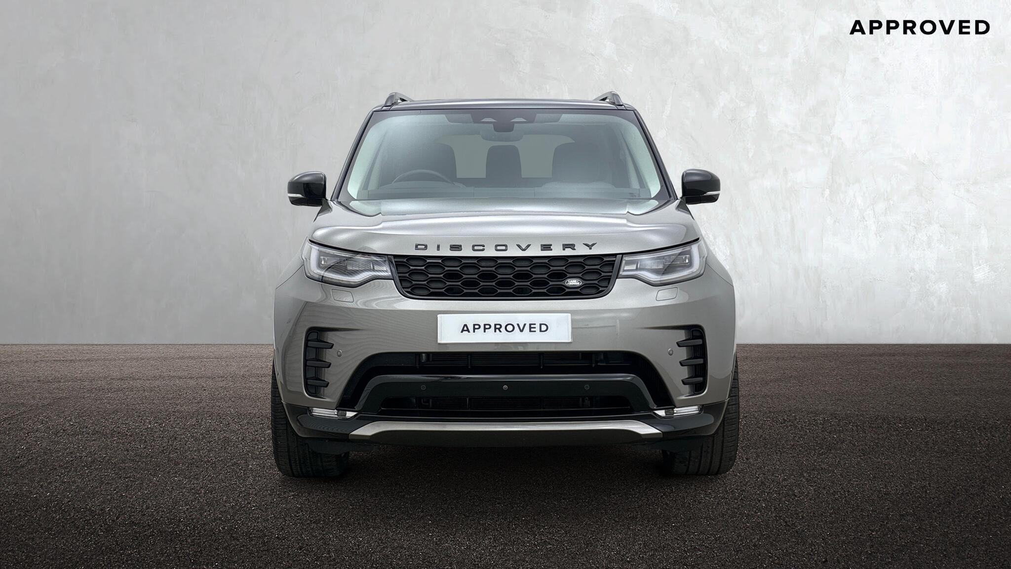 Land Rover Discovery view 7