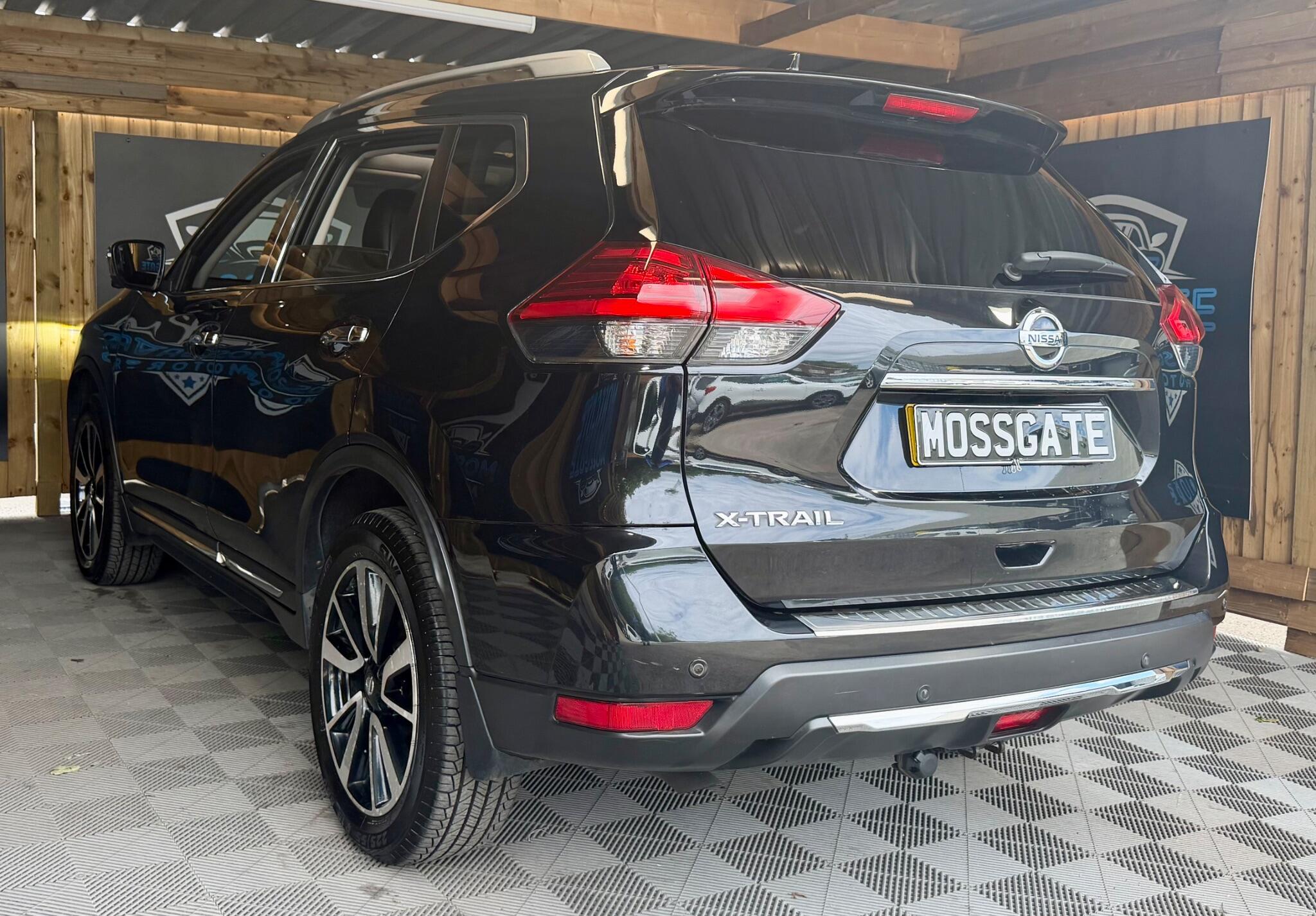 Nissan X-Trail view 9