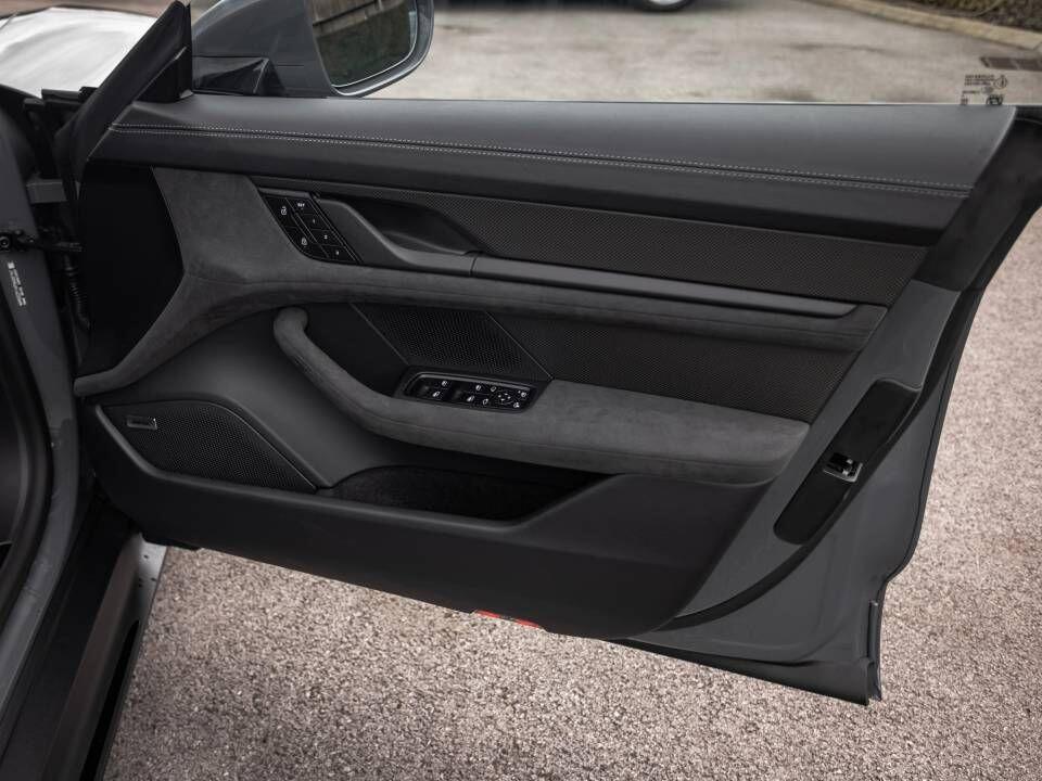 Porsche Taycan view 57