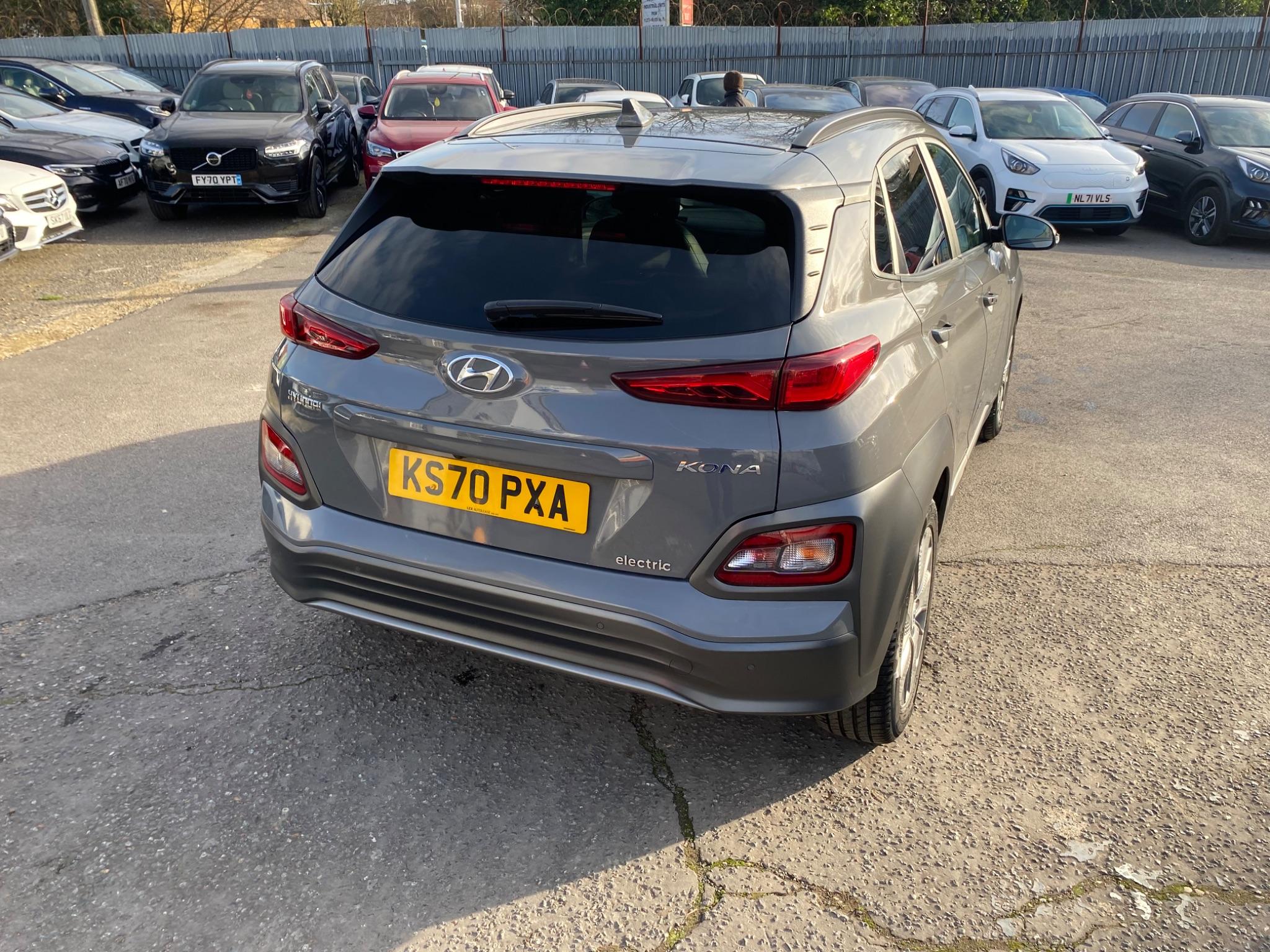 Hyundai Kona view 8