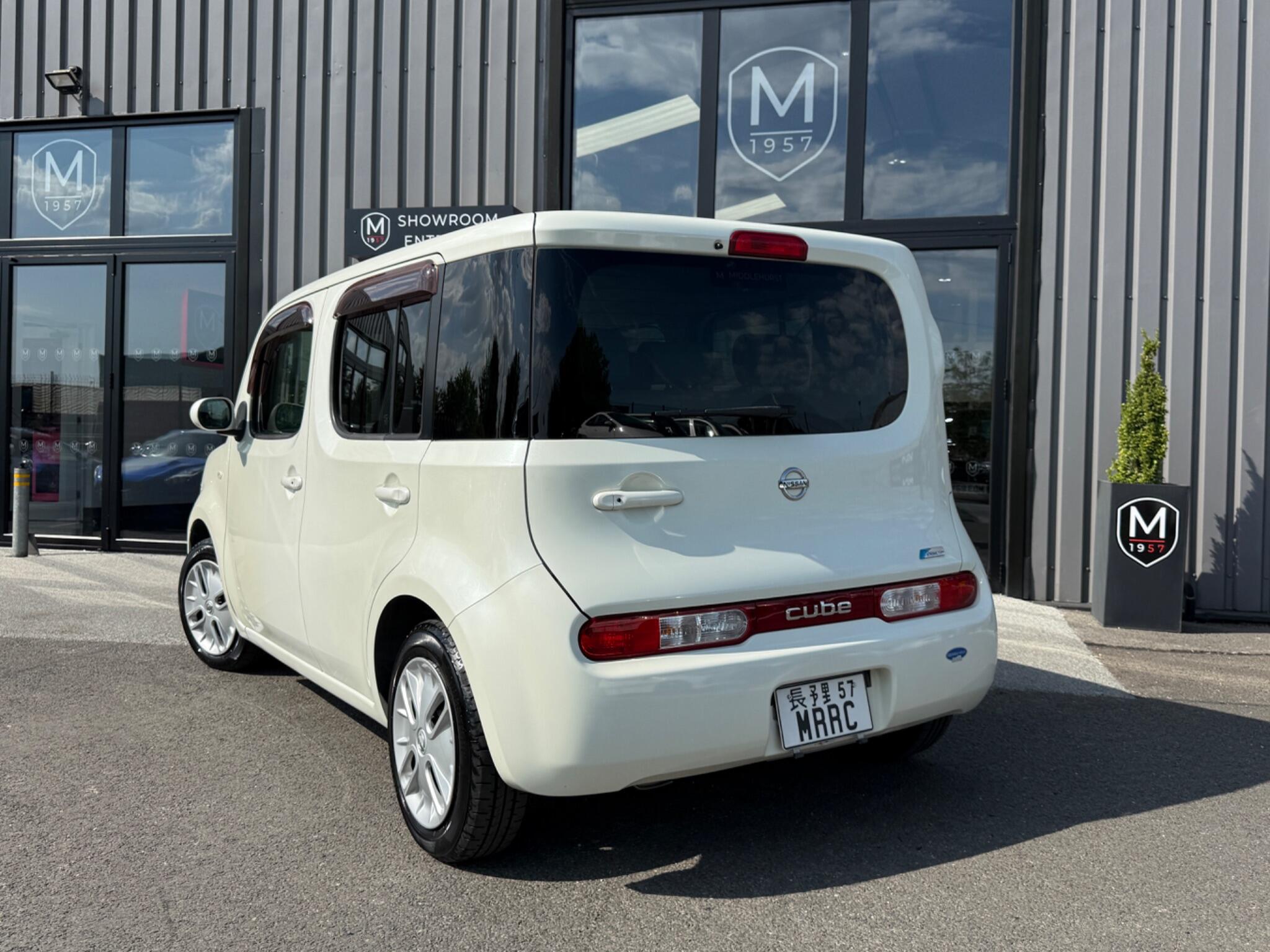Nissan Cube view 7