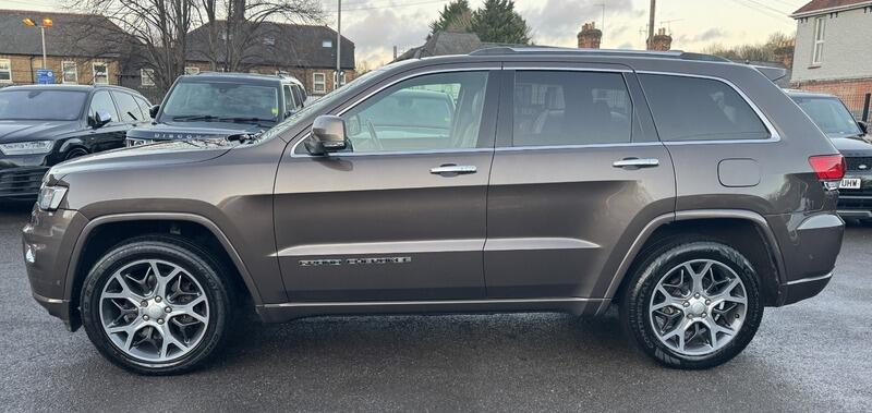 2019 Jeep Grand Cherokee 3.0 V6 MultiJetII Overland Auto 4WD Euro 6 (s/s) 5dr • 62,000 miles image 4