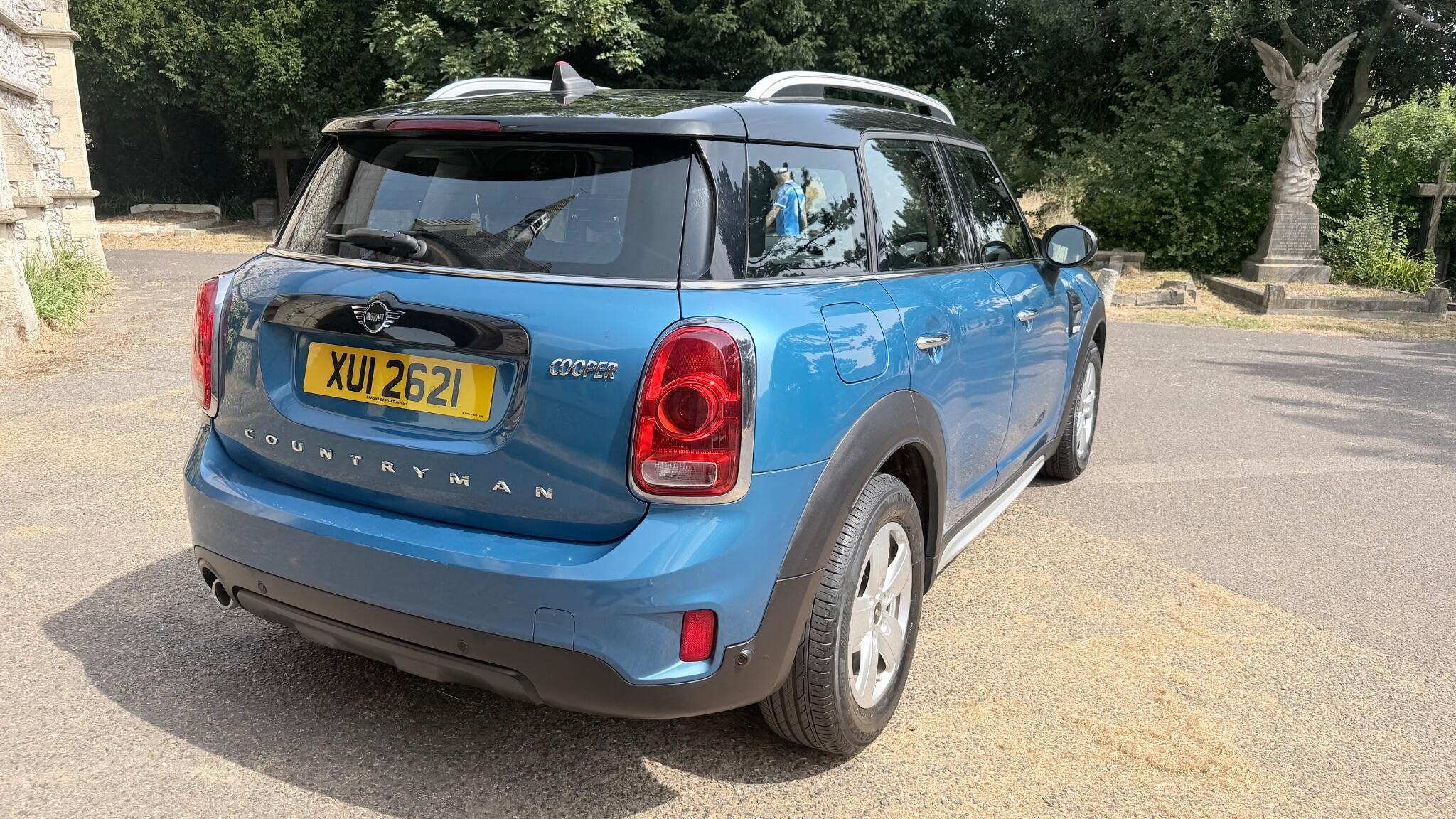 Mini Countryman view 24