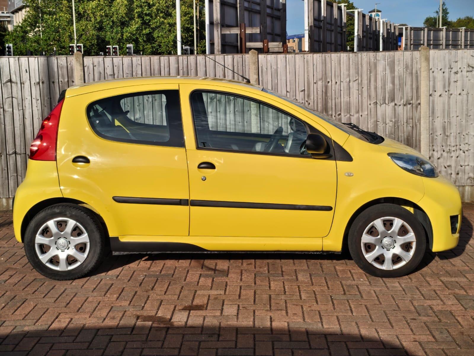 Peugeot 107 view 4