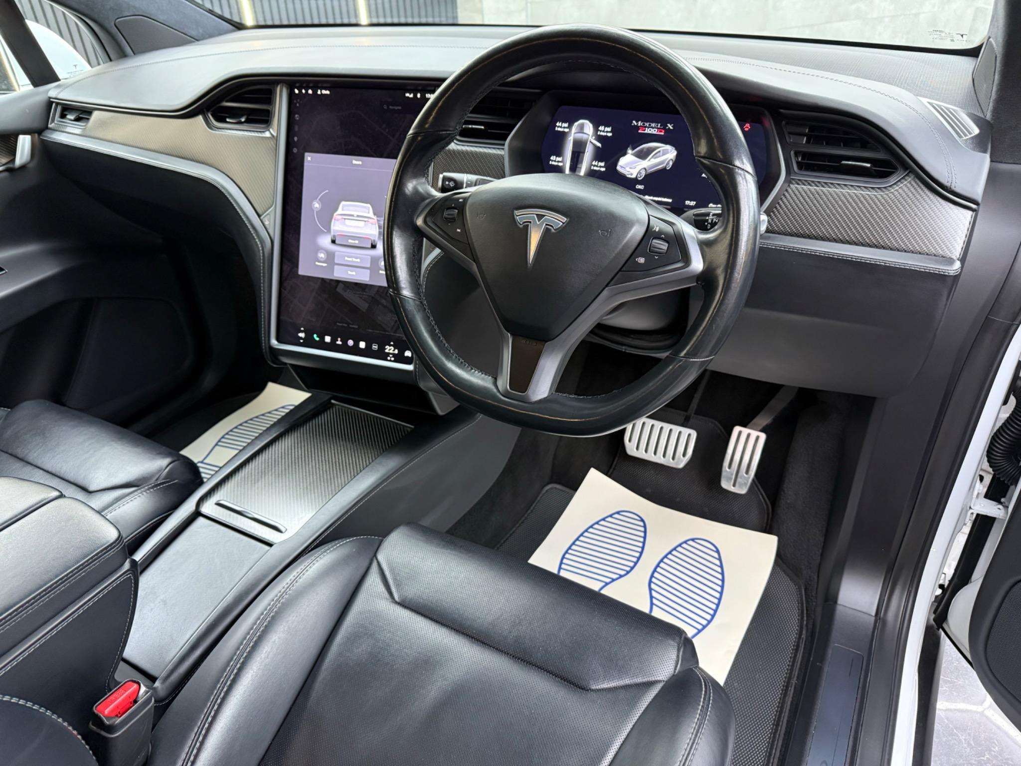 Tesla Model X view 3