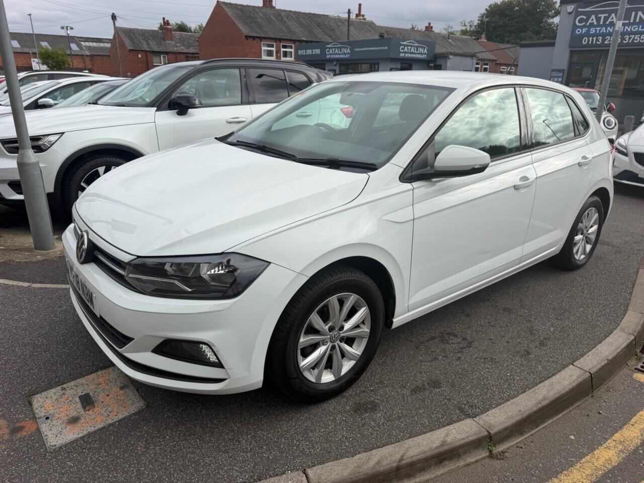 Volkswagen Polo view 7
