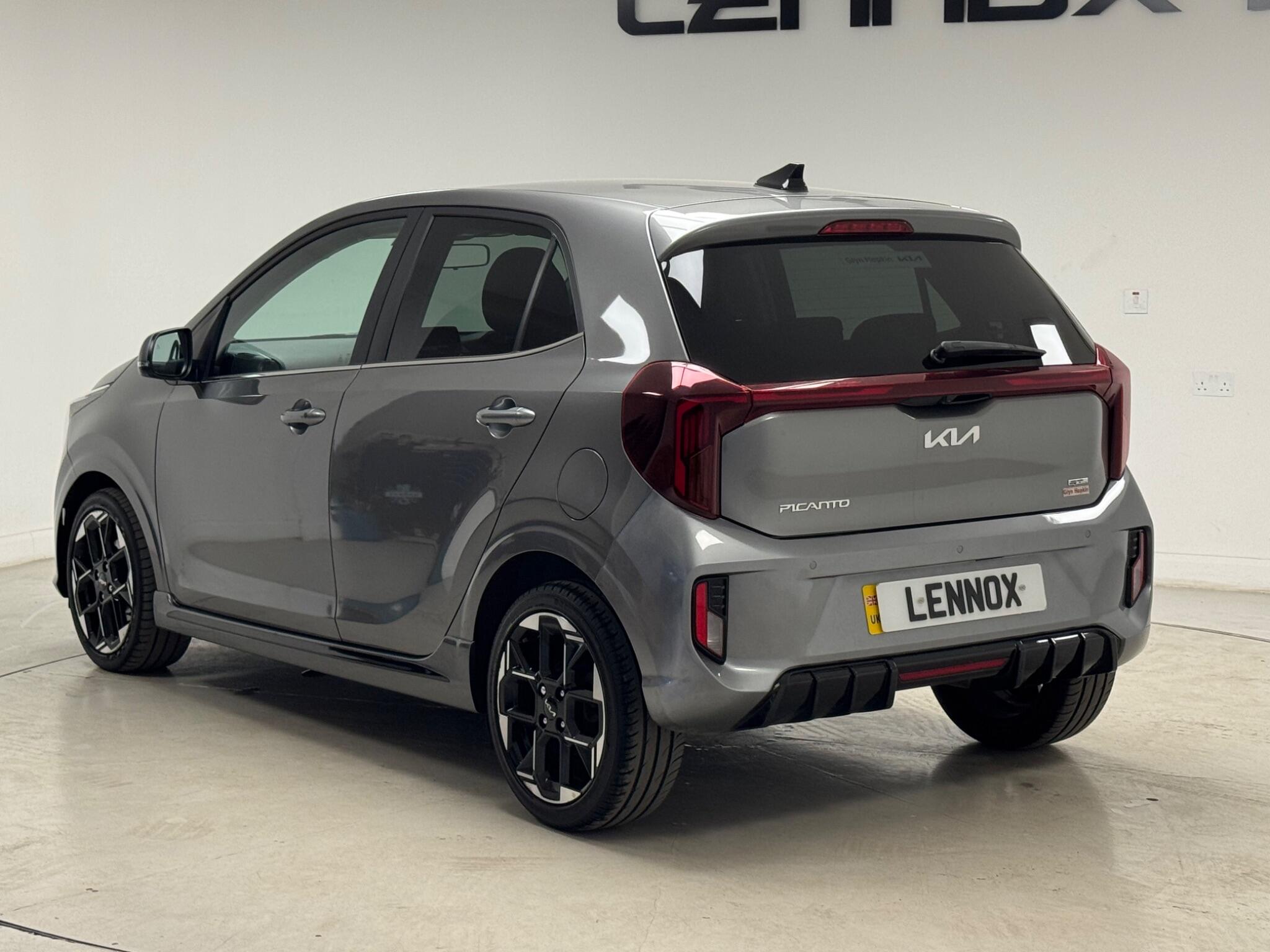 Kia Picanto view 4