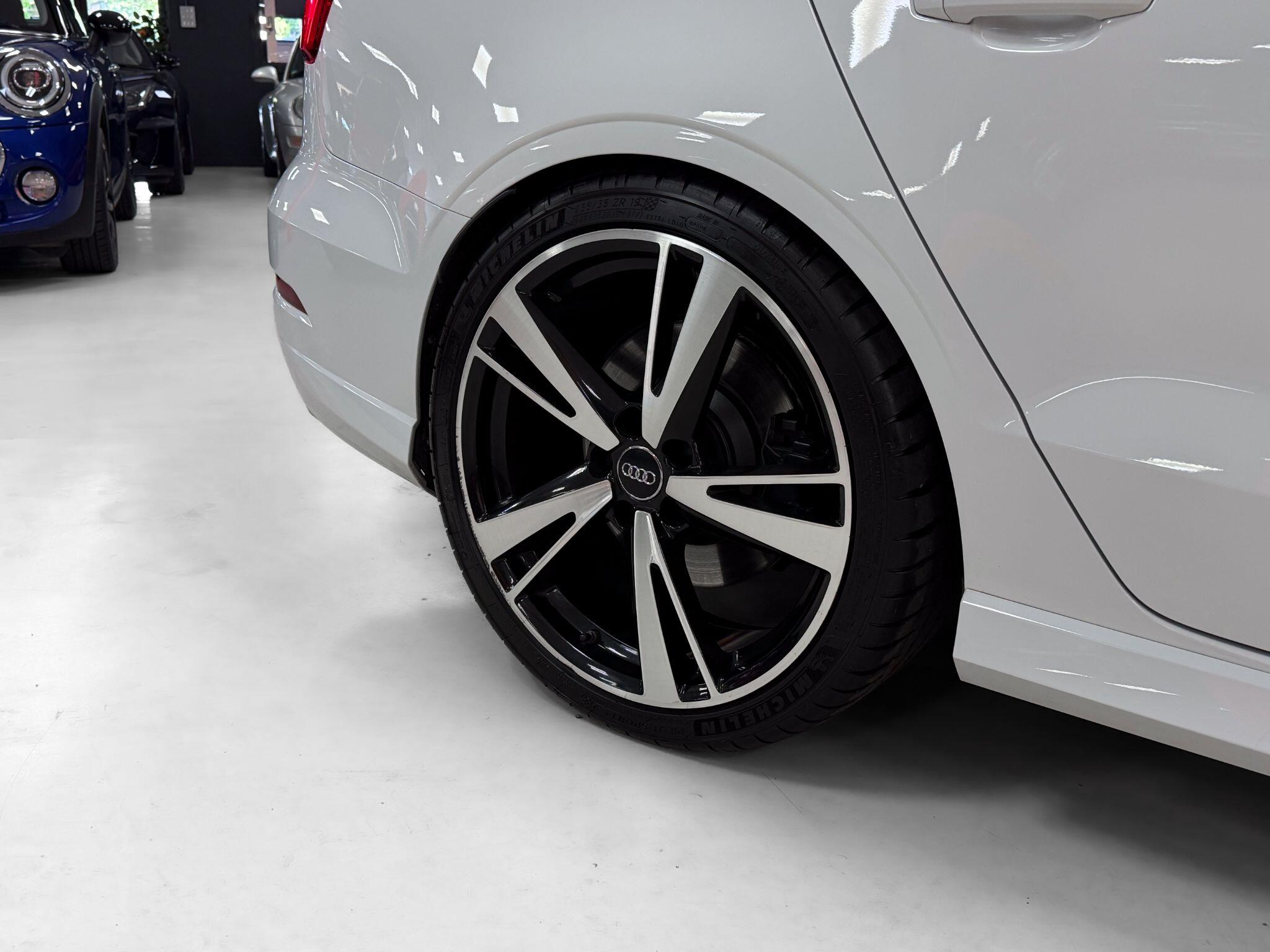 Audi RS3 view 39