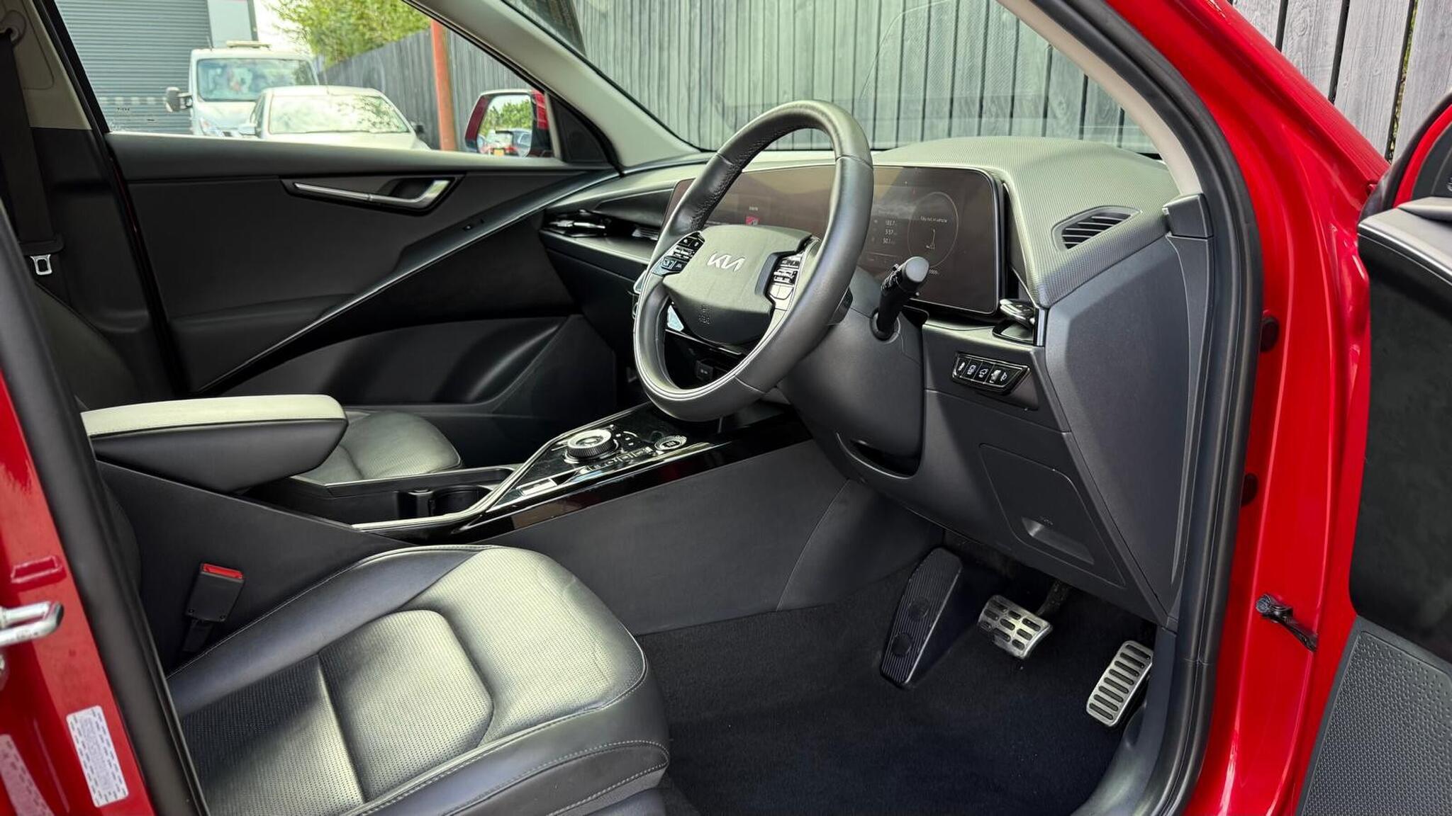 Kia Niro view 22