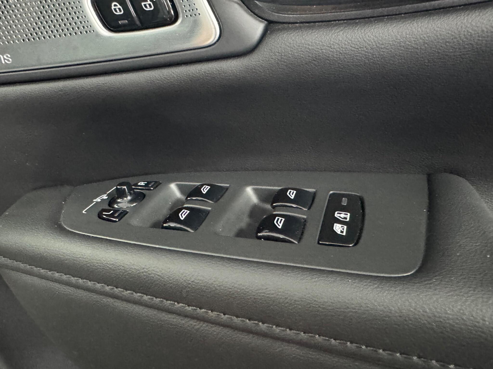 Volvo V90 view 44