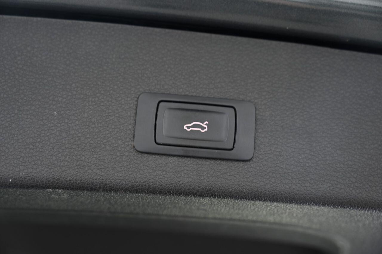 Audi Q5 view 39