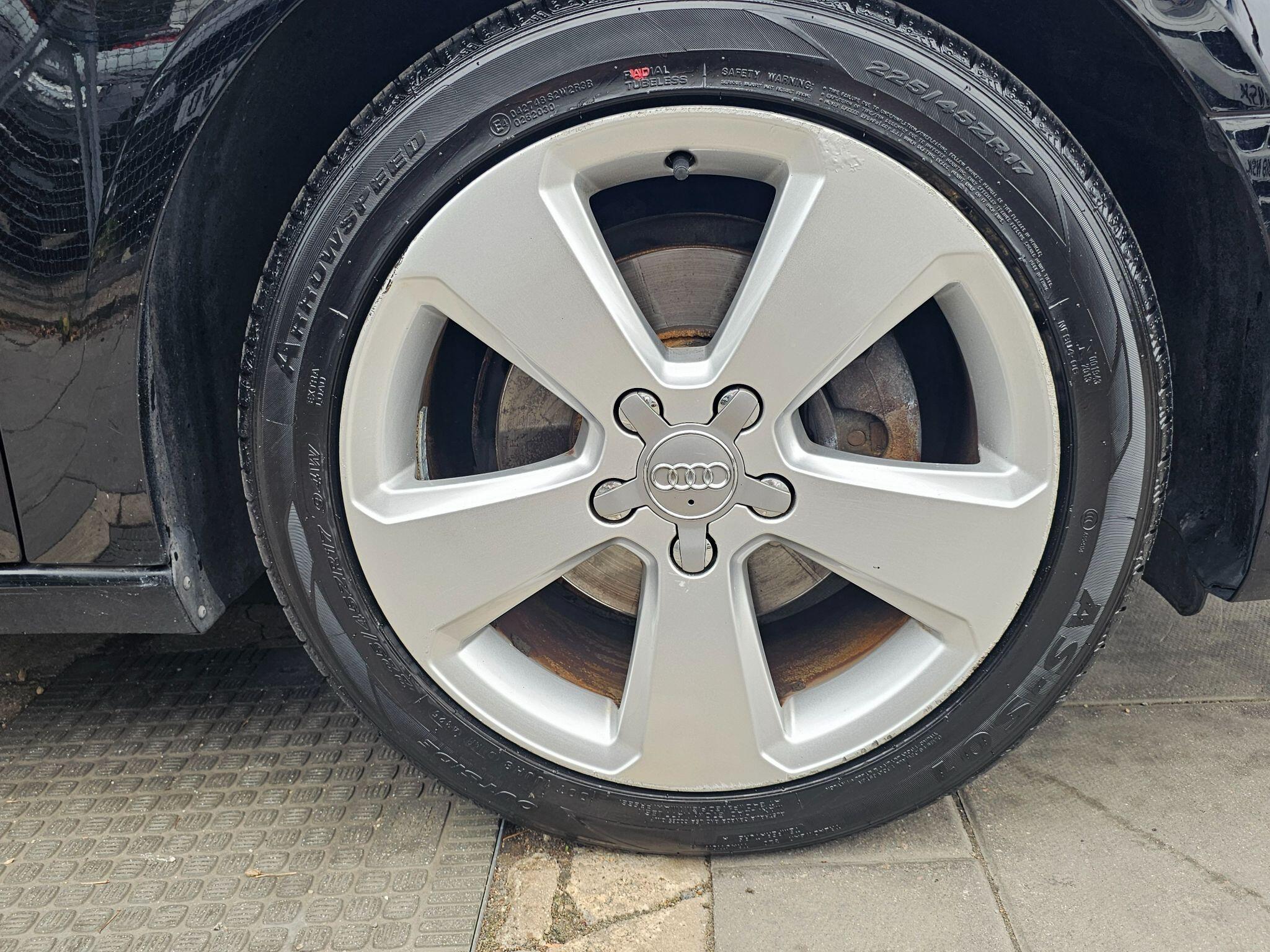 Audi A3 view 70