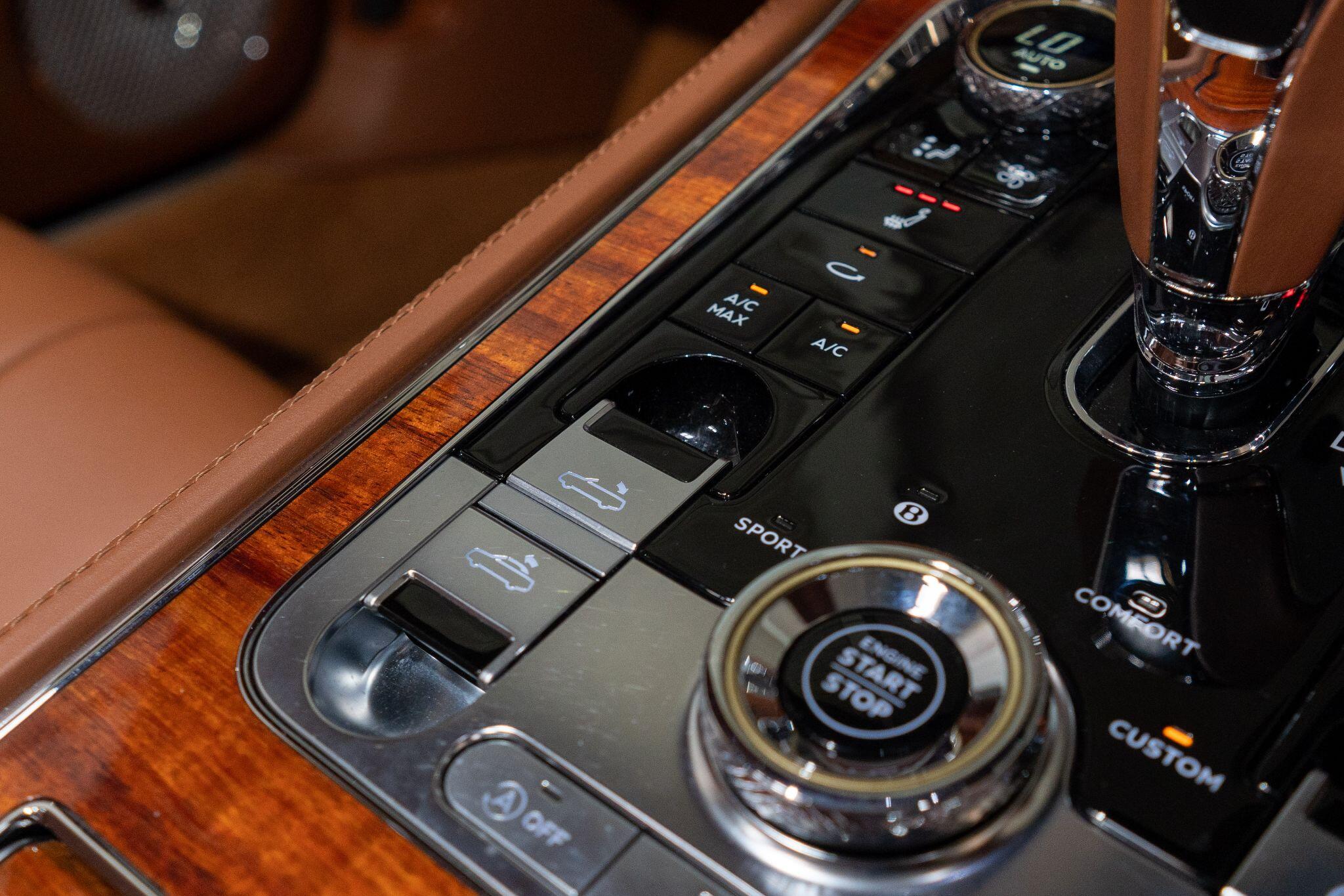 Bentley Continental view 33