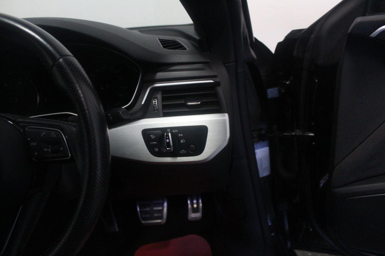 Audi A5 view 45