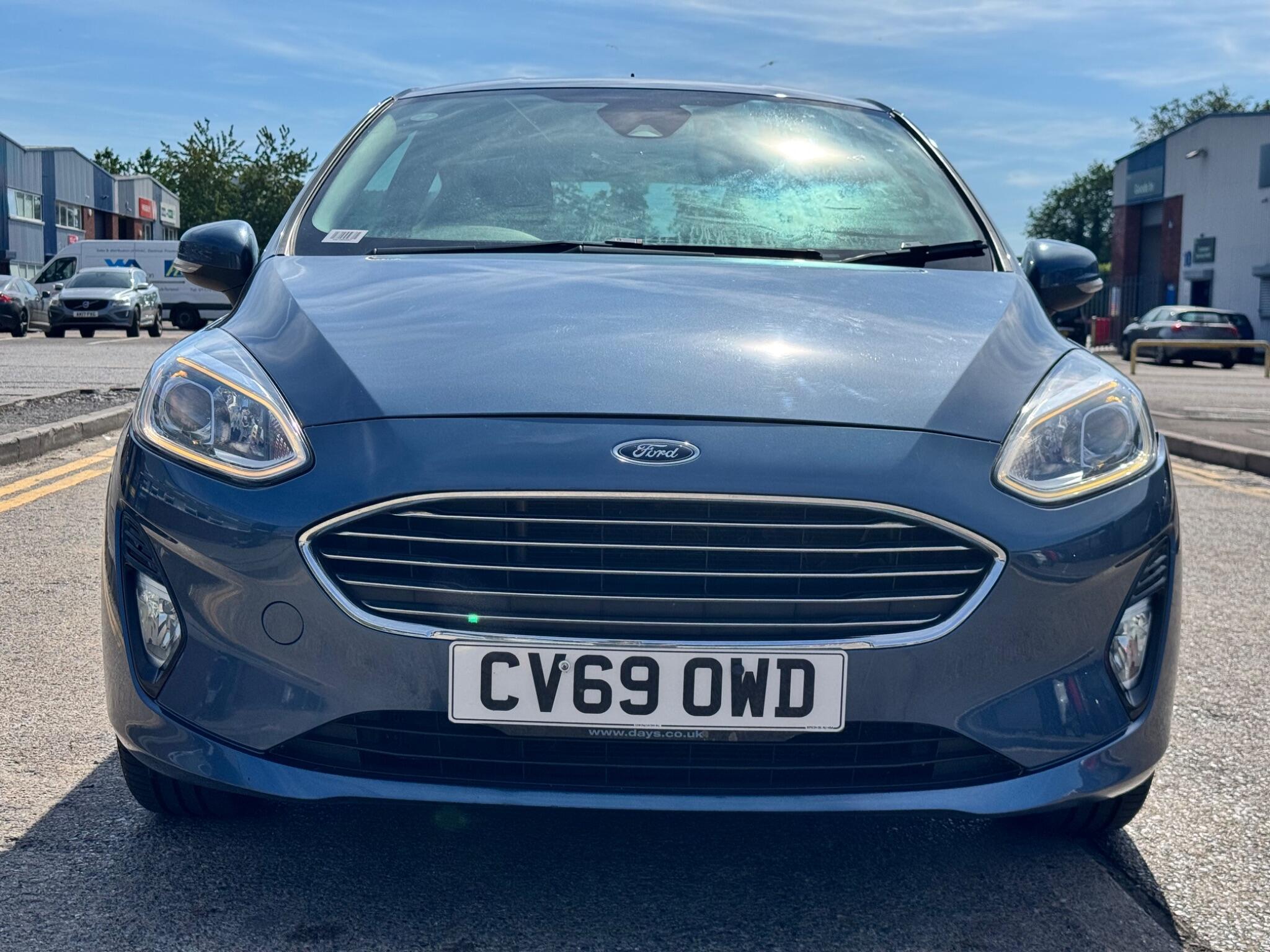 Ford Fiesta view 6