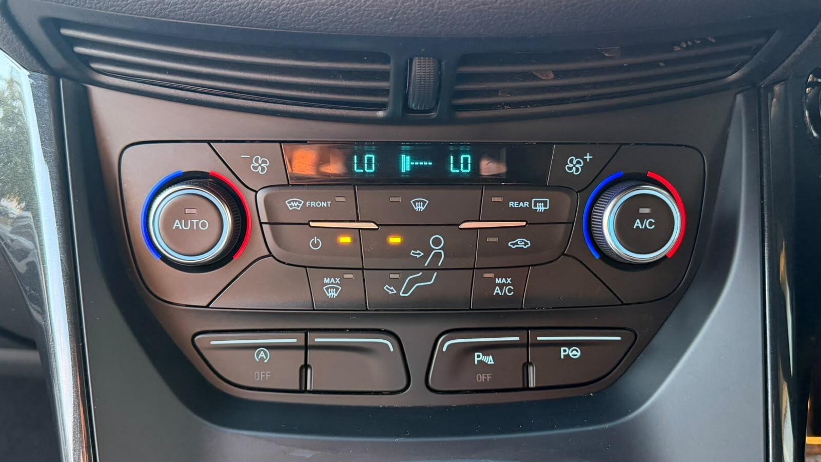 Ford Kuga view 14