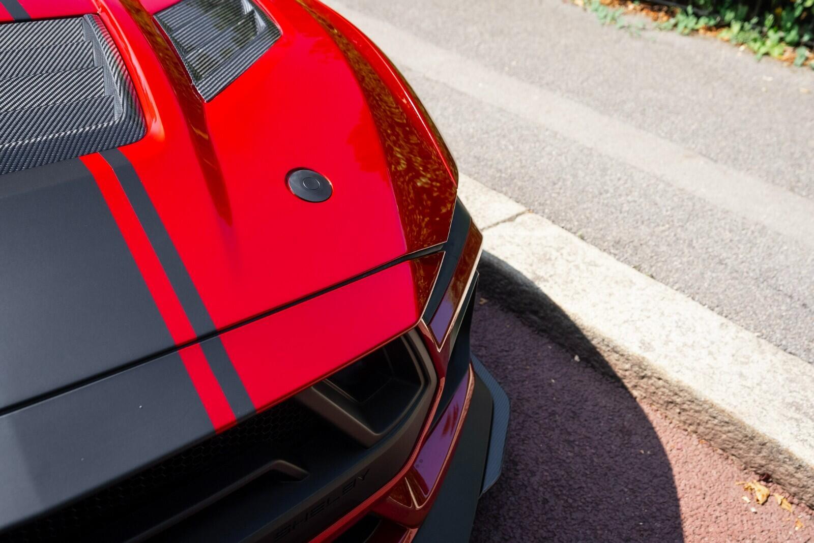 Ford Mustang view 9