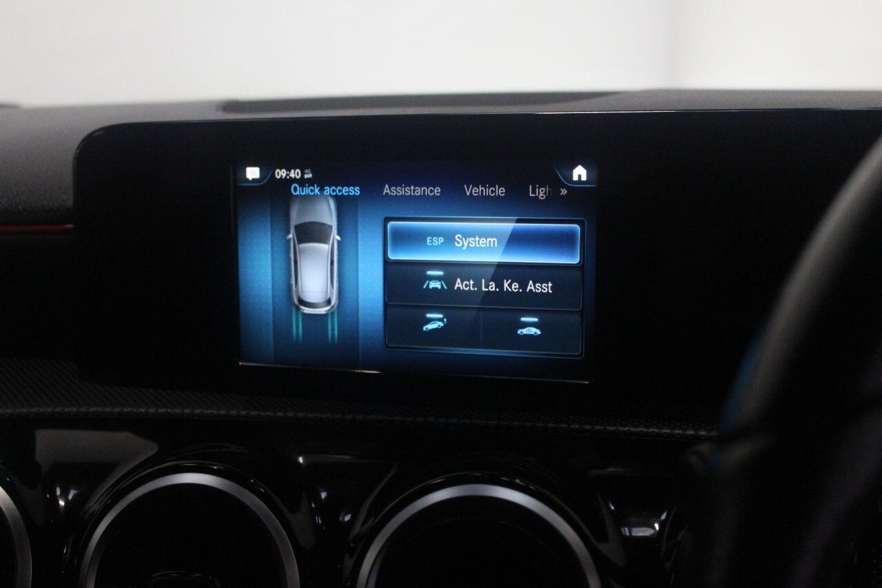 Mercedes-Benz A-Class view 33