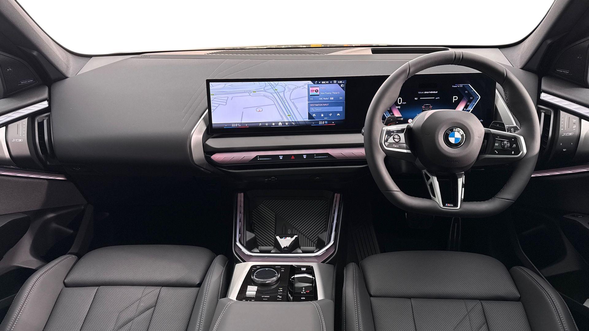 BMW X3 view 4
