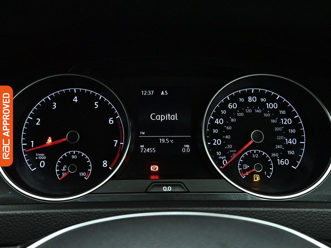 Volkswagen Golf view 11