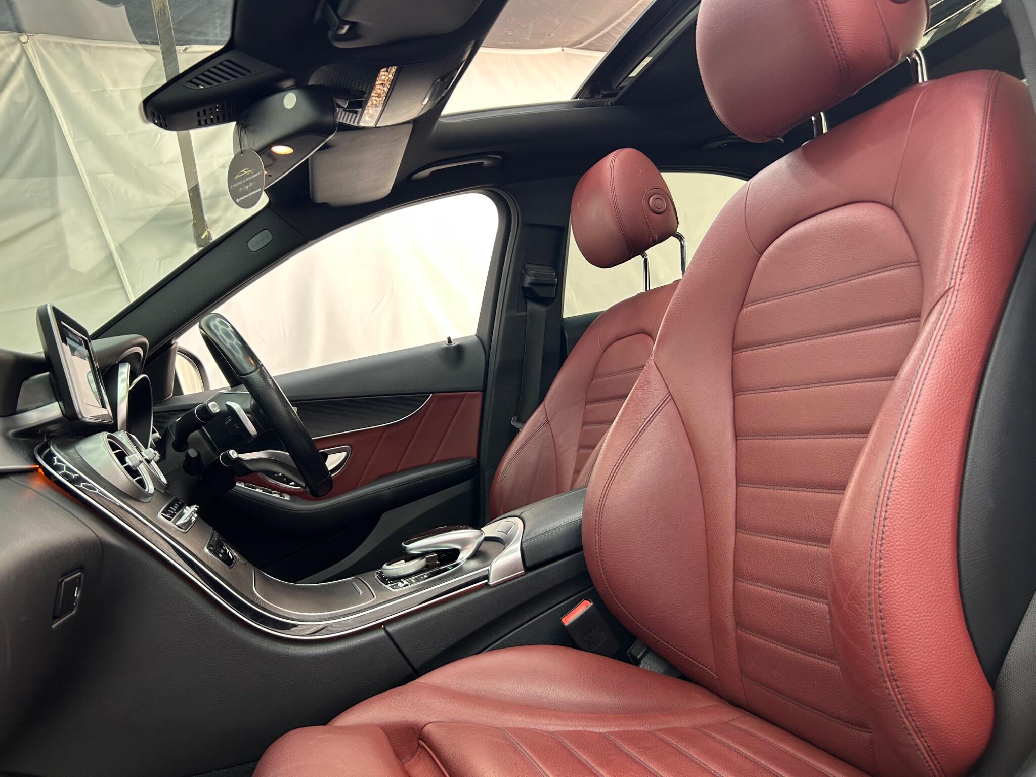 Mercedes-Benz C Class view 44