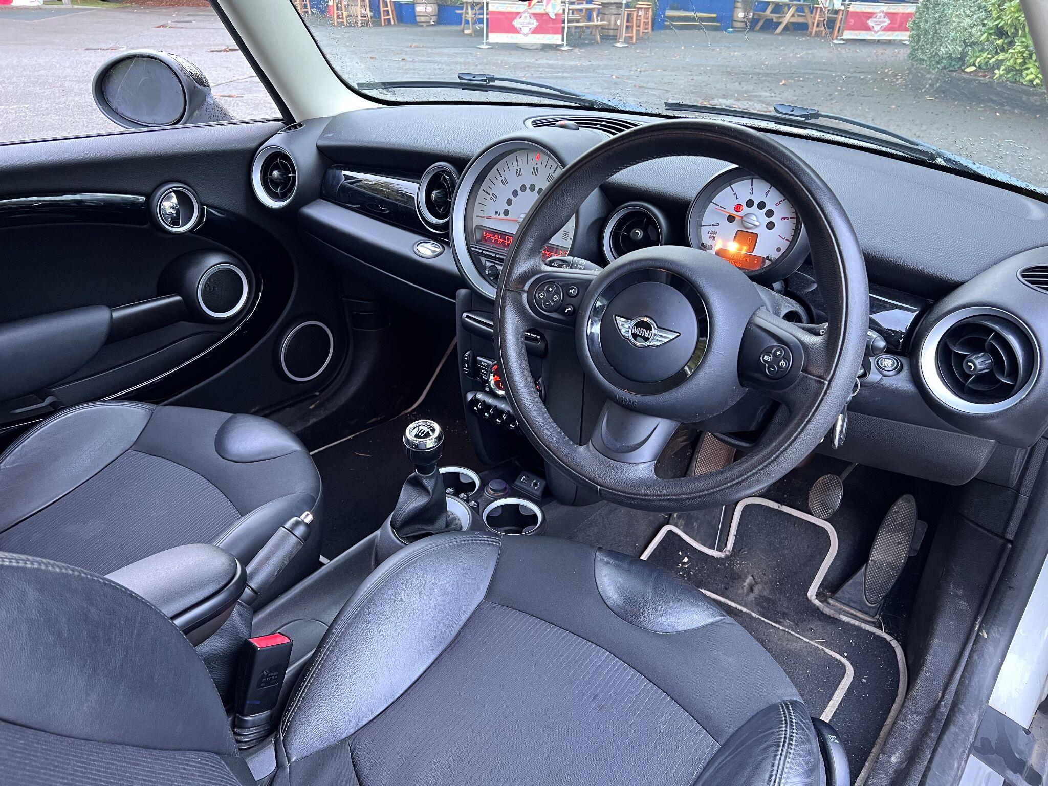 MINI Hatch view 2