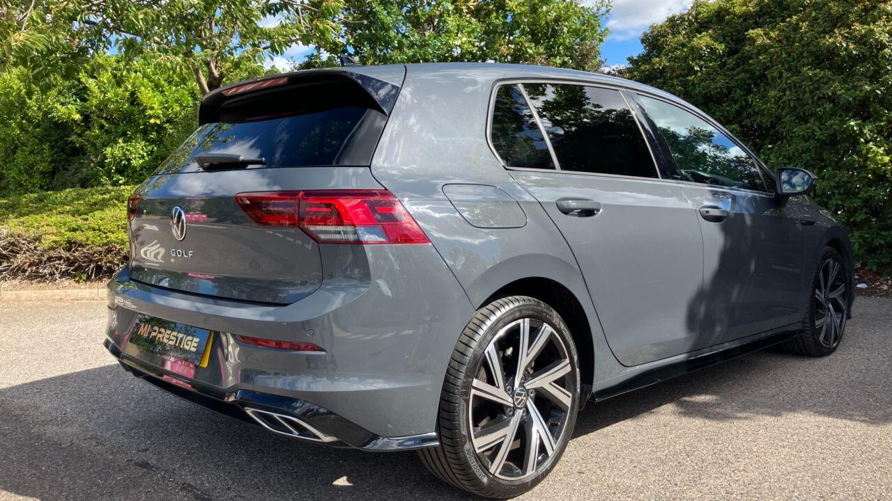 Volkswagen Golf view 24