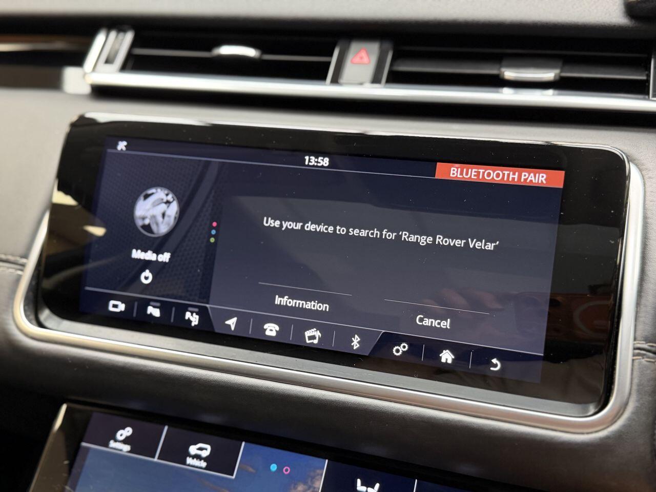 Land Rover Range Rover Velar view 54